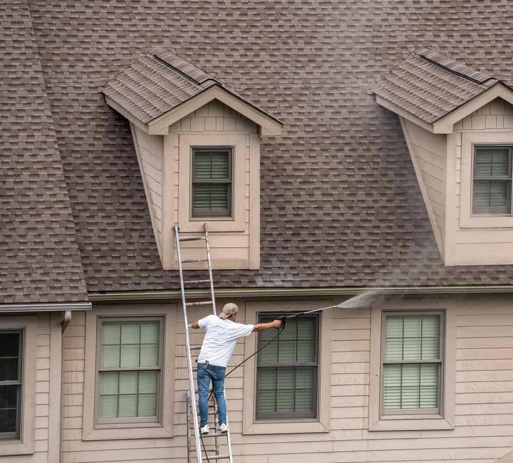 Roof Washing image
