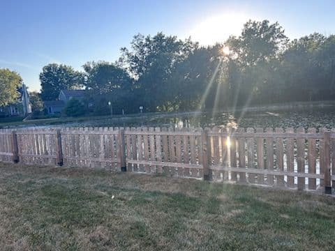 Gallery photos for Revitalizing Saint Charles Fences with Expert Care: Image #2